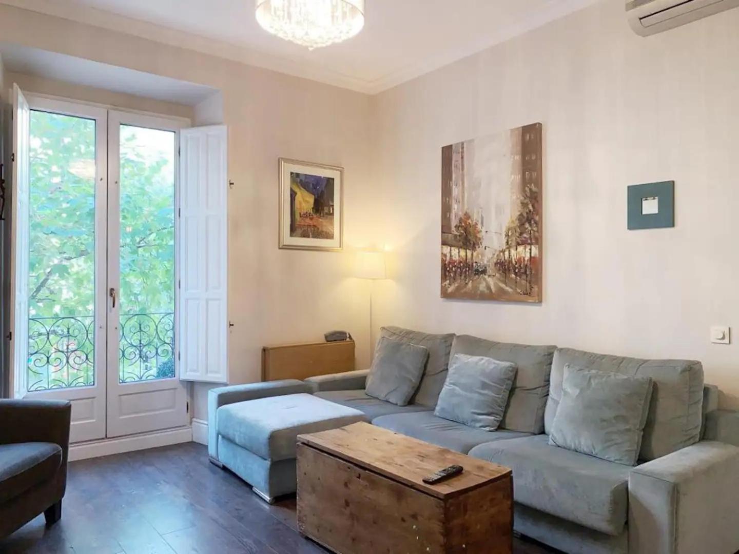 Apartamento Atocha Madrid Centro Ave Muy Grande Exteriör bild